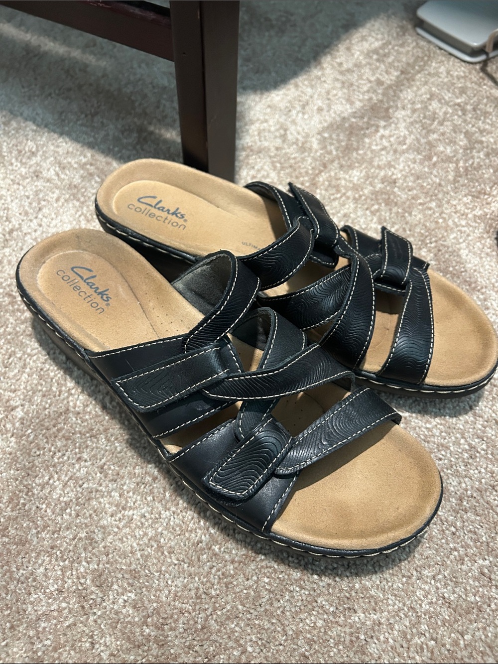 Clark’s Women's Black Slide Sandals